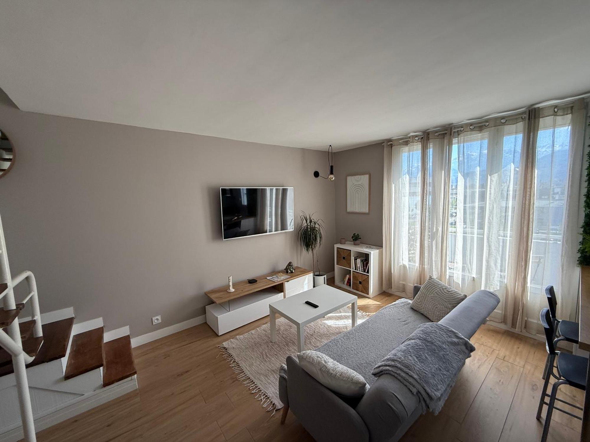 グルノーブルSuperbe Duplex Avec Parking Gratuitアパートメント エクステリア 写真